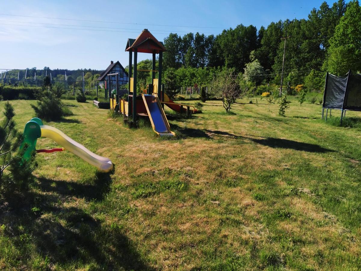 Вилла Podroze Checz Charbrowo Экстерьер фото